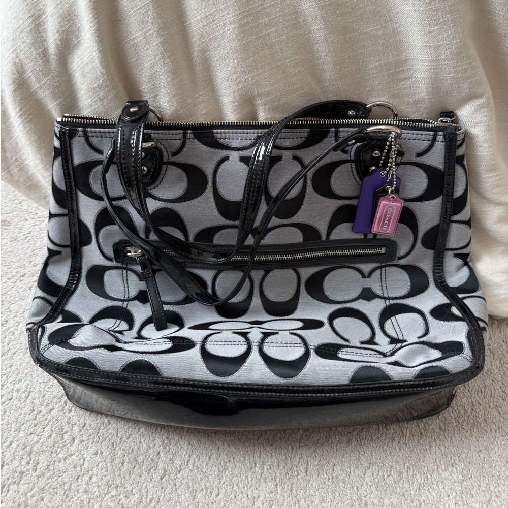Coach Signature Black and Gray Tote Bag
